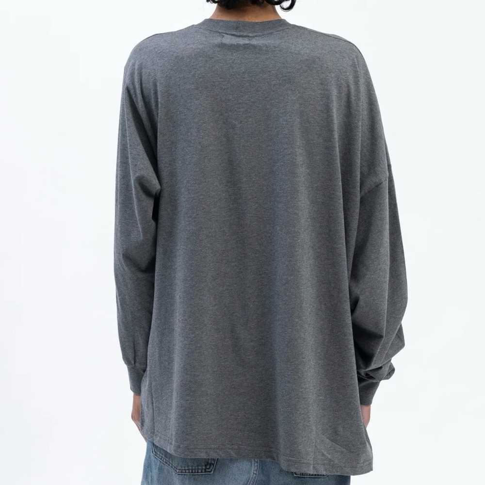 Magliano “I Suffer” gray long-sleeved asymmetrical t-shirt - Picture 7 of 7